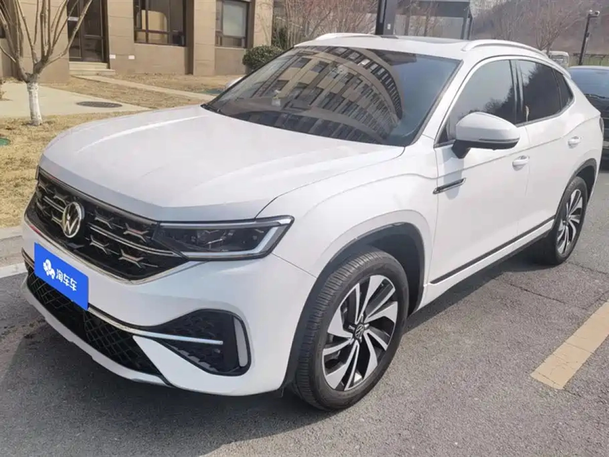 VOLKSWAGEN TAYRON X  2024