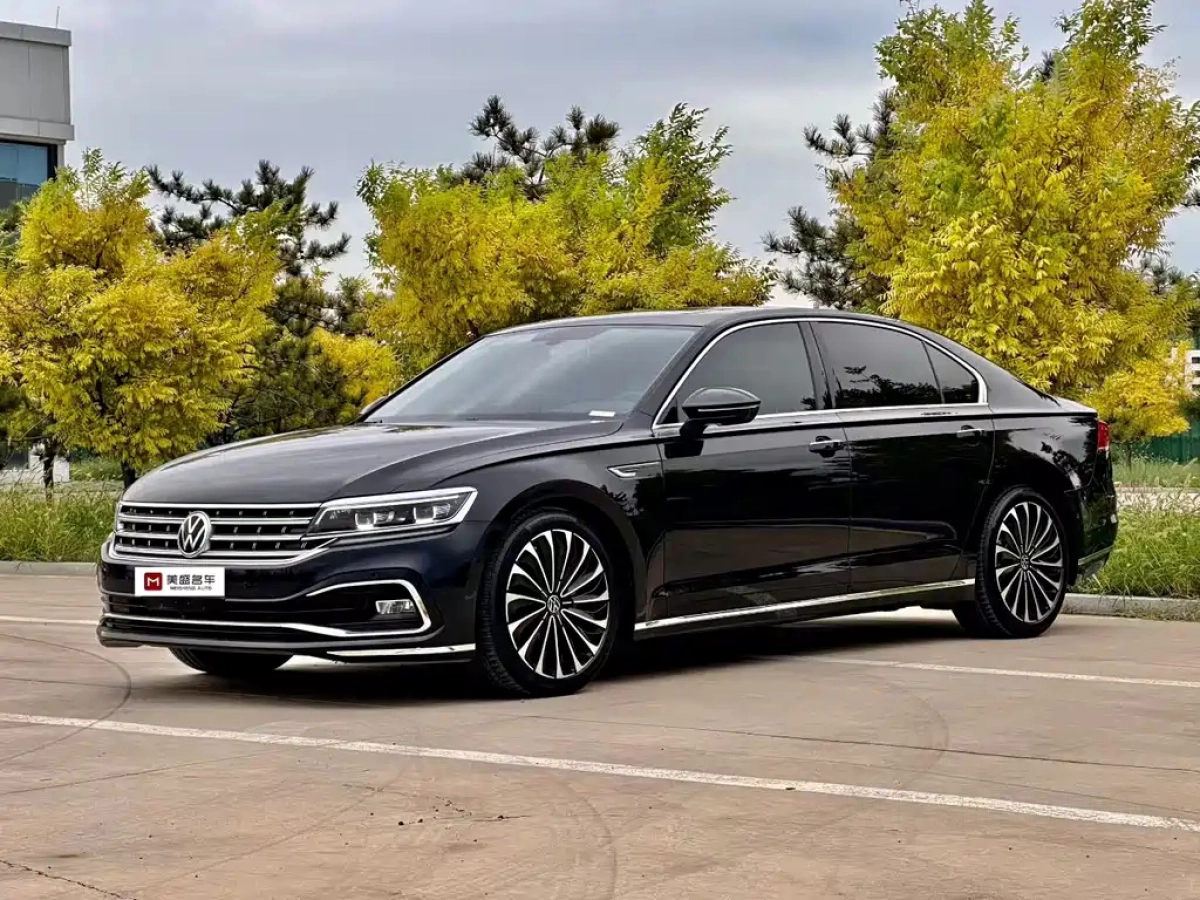 VOLKSWAGEN PHIDEON  2023