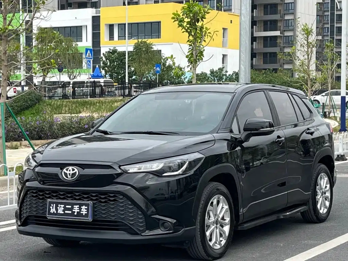 TOYOTA COROLLA CROSS  2025