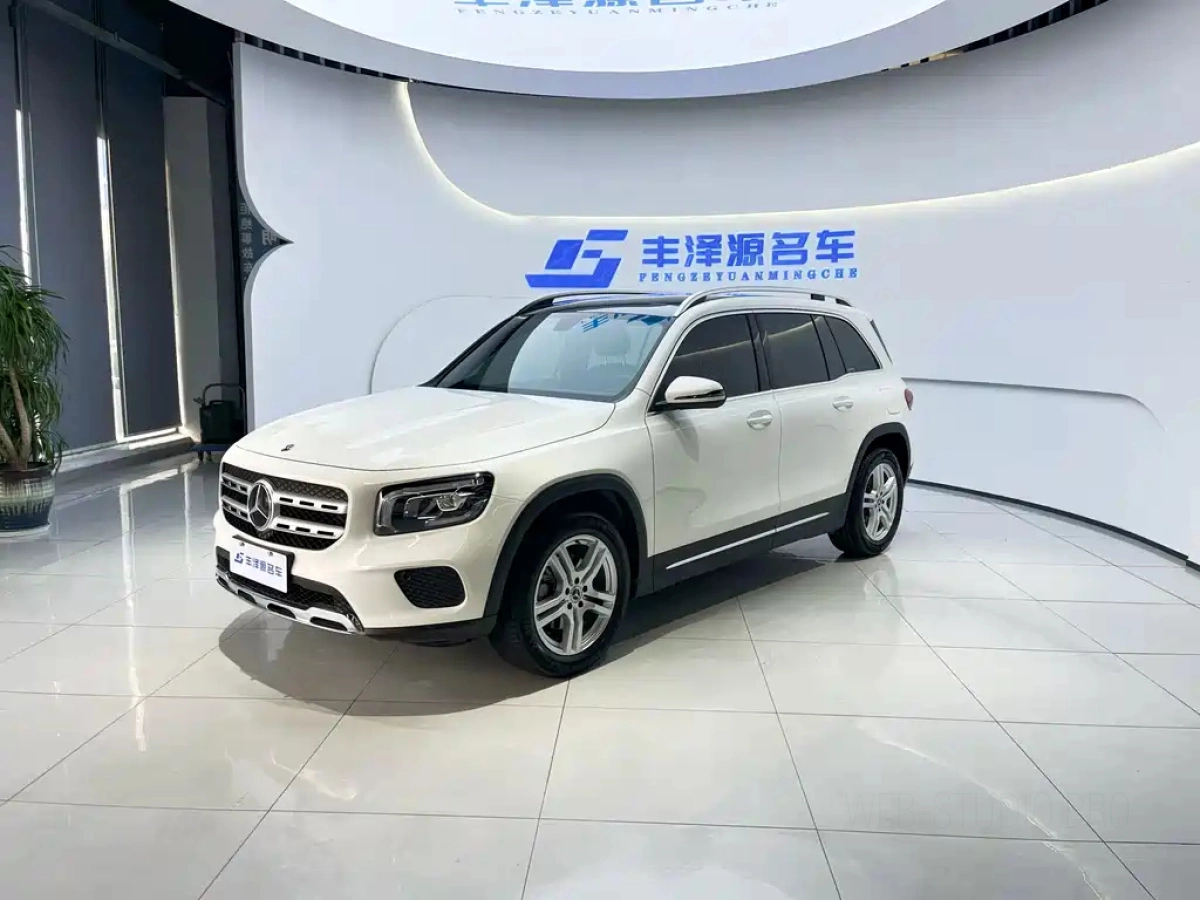 MERCEDES-BENZ GLB  2022