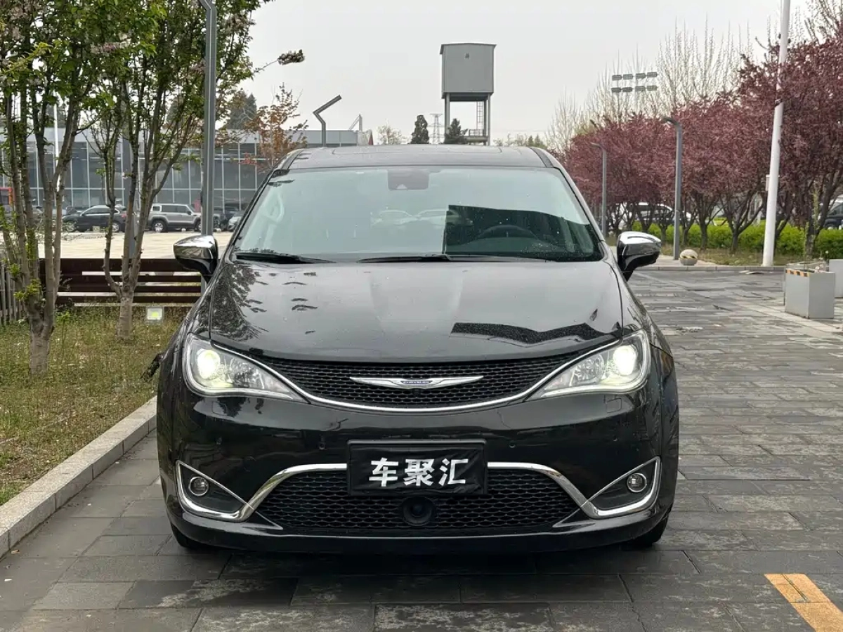 CHRYSLER PACIFICA IMPORT