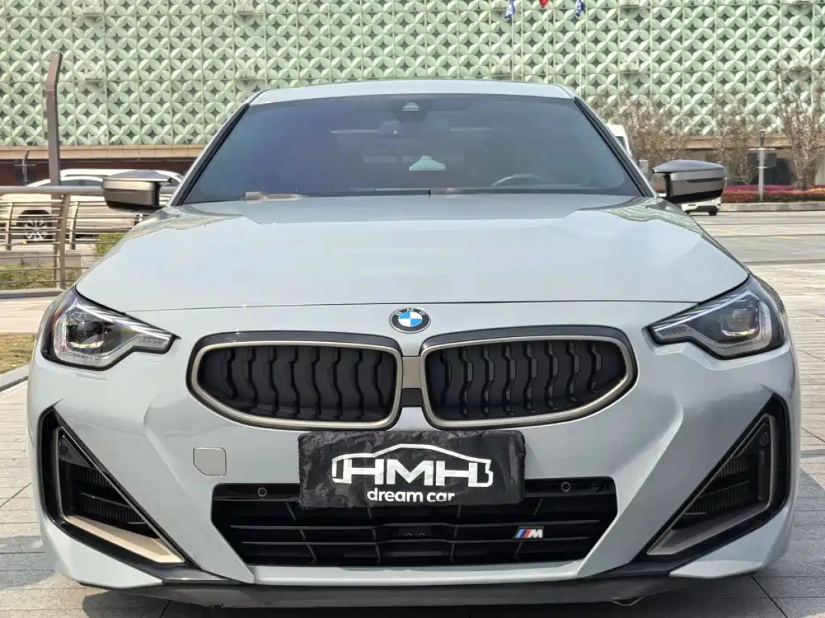 BMW M240I