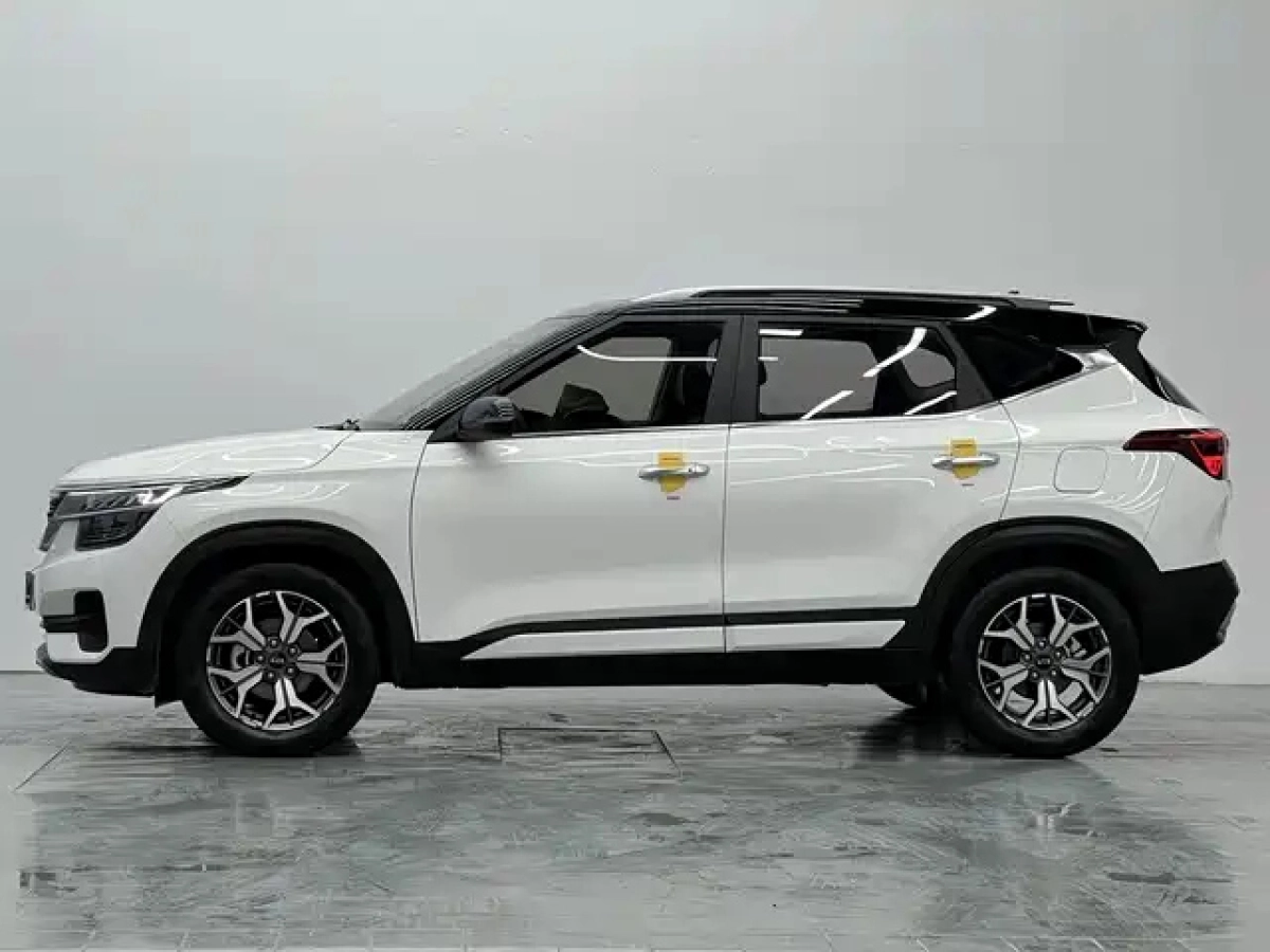 KIA KX3