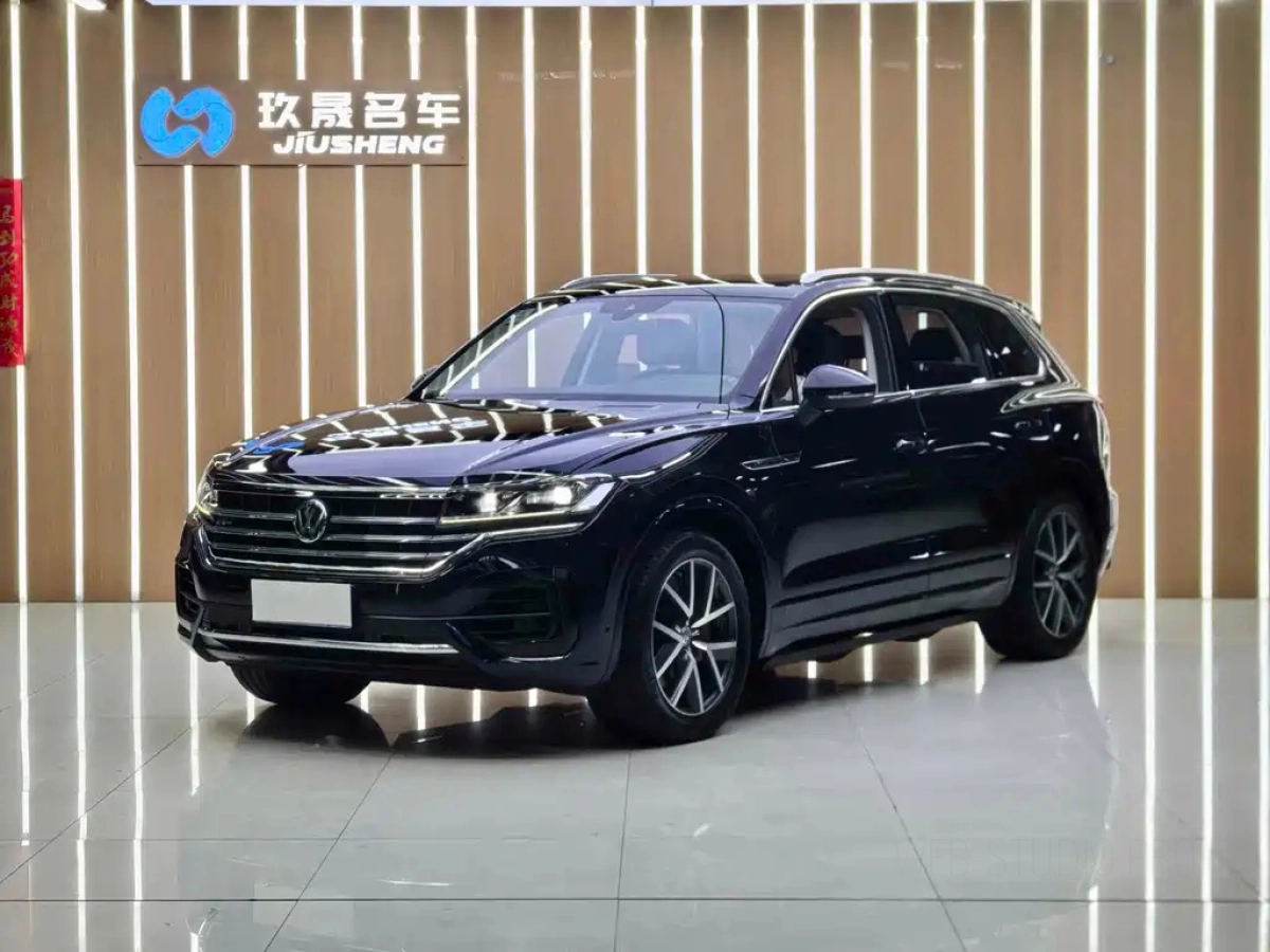 VOLKSWAGEN TOUAREG  2019