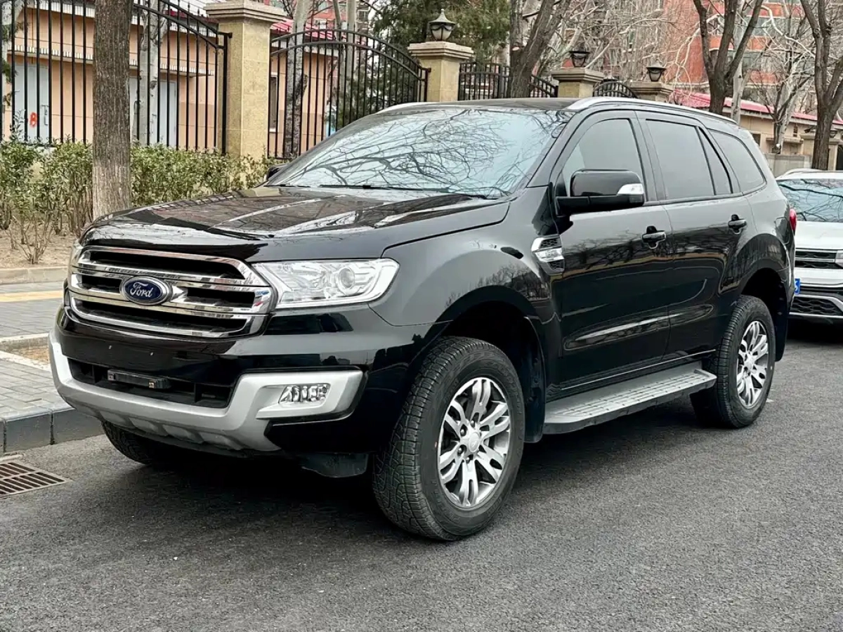 FORD EVEREST  2019