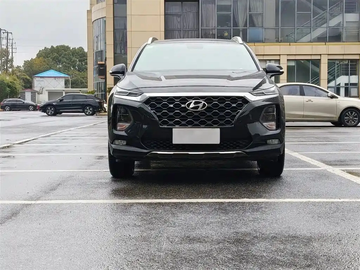 HYUNDAI SANTA FE  2020