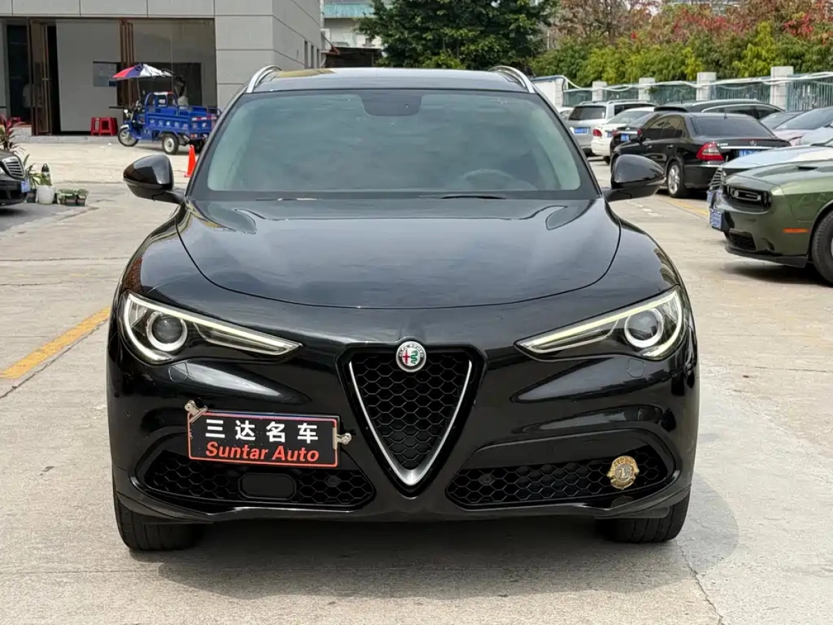 ALFAROMEO STELVIO
