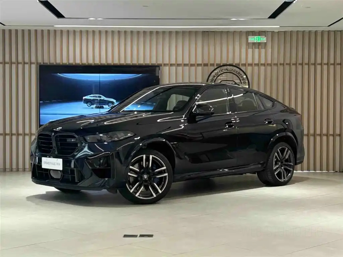 BMW X6 M  2025