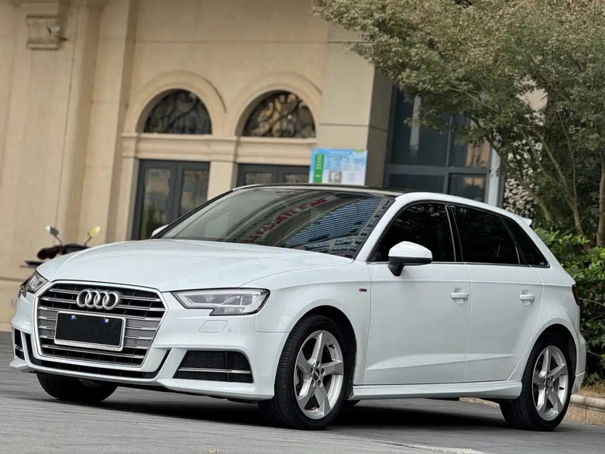 AUDI A3  2020