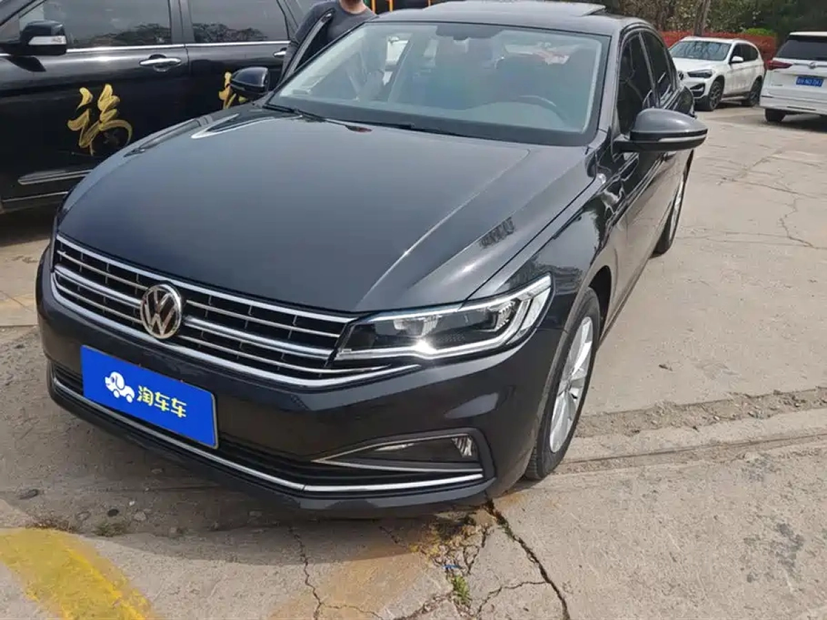 VOLKSWAGEN BORA  2020