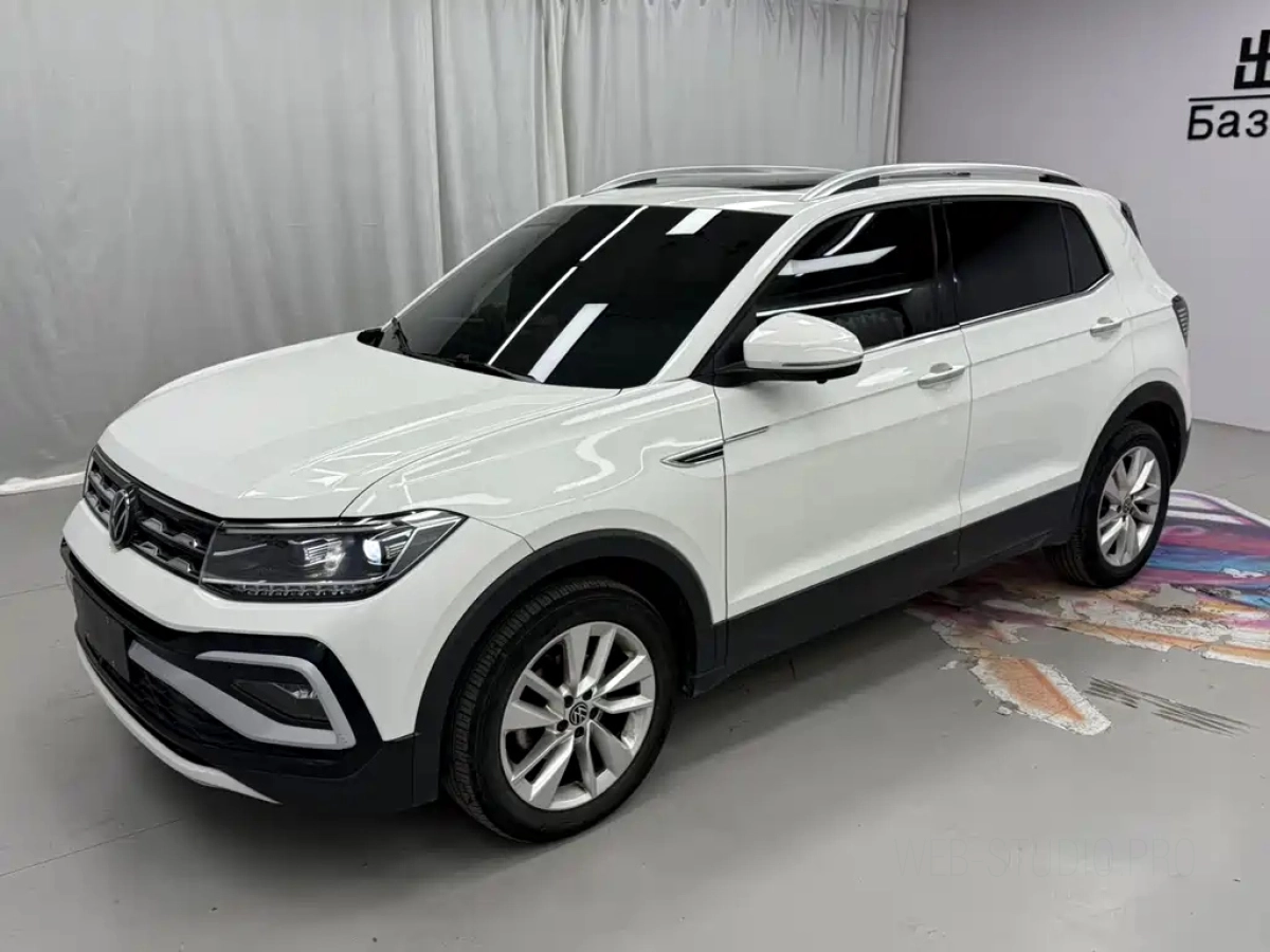 VOLKSWAGEN T-CROSS