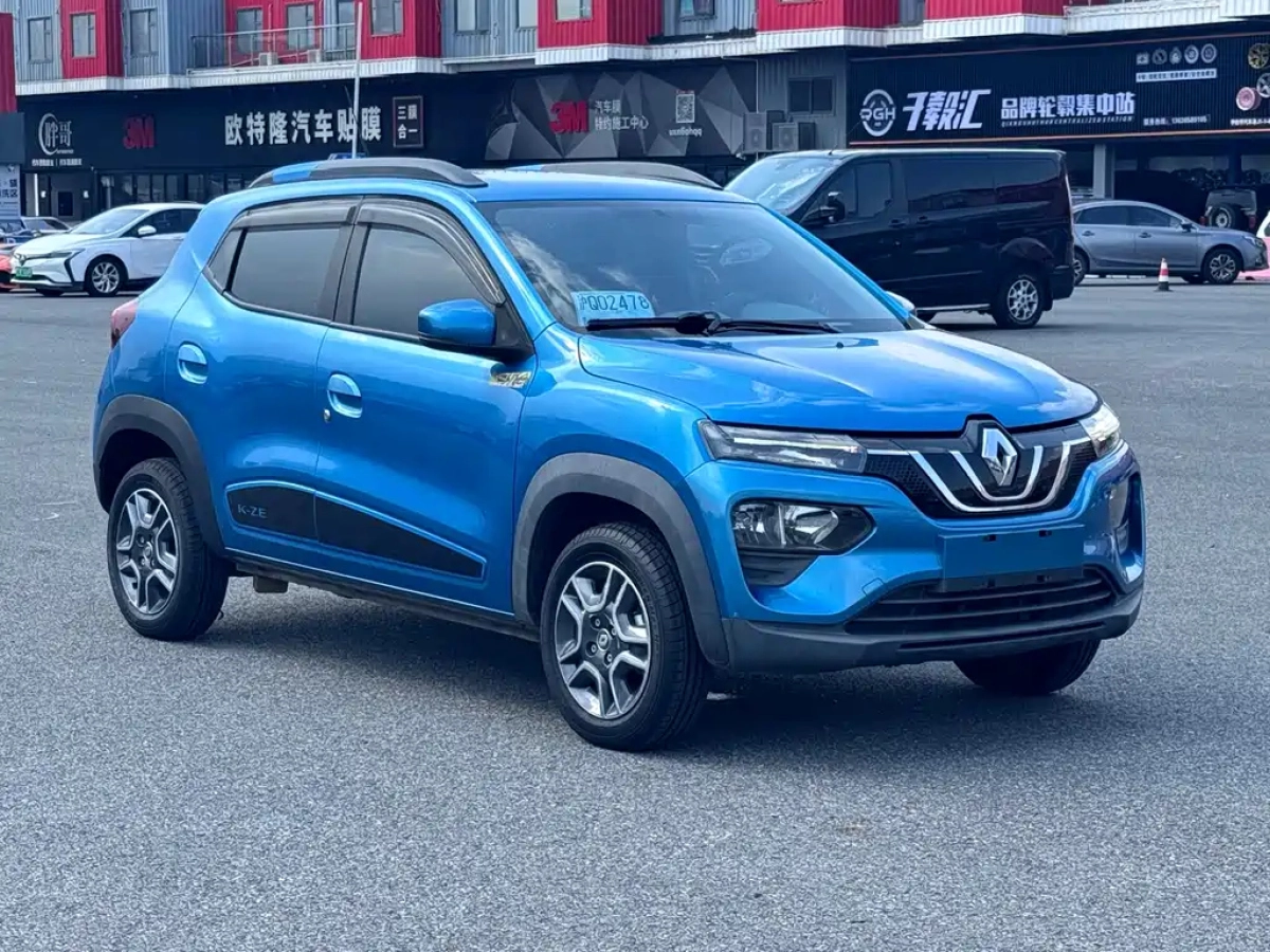 RENAULT K-ZE