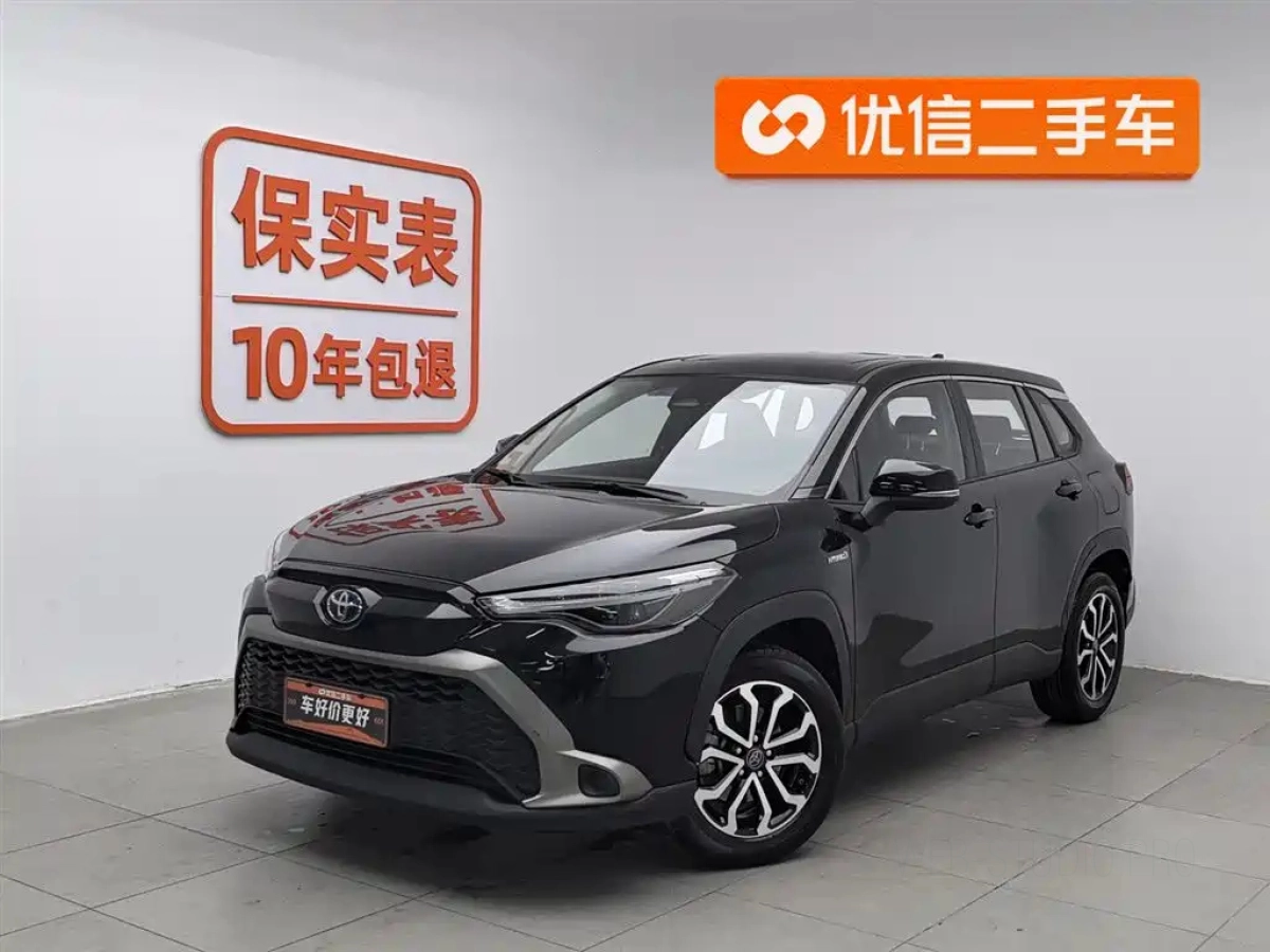 TOYOTA COROLLA CROSS  2024
