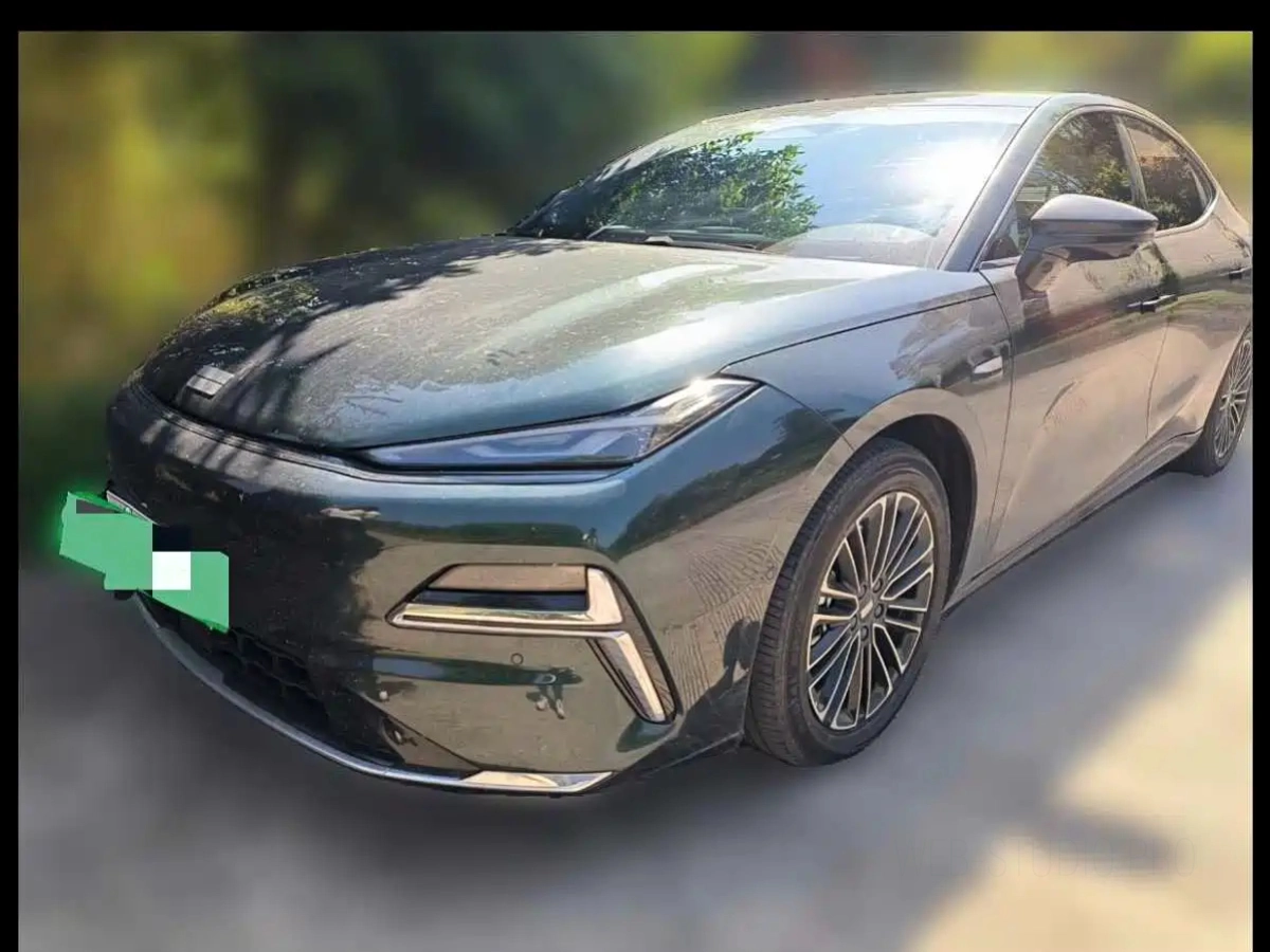 GEELY GALAXY GALAXY XINGYAO 8  2025