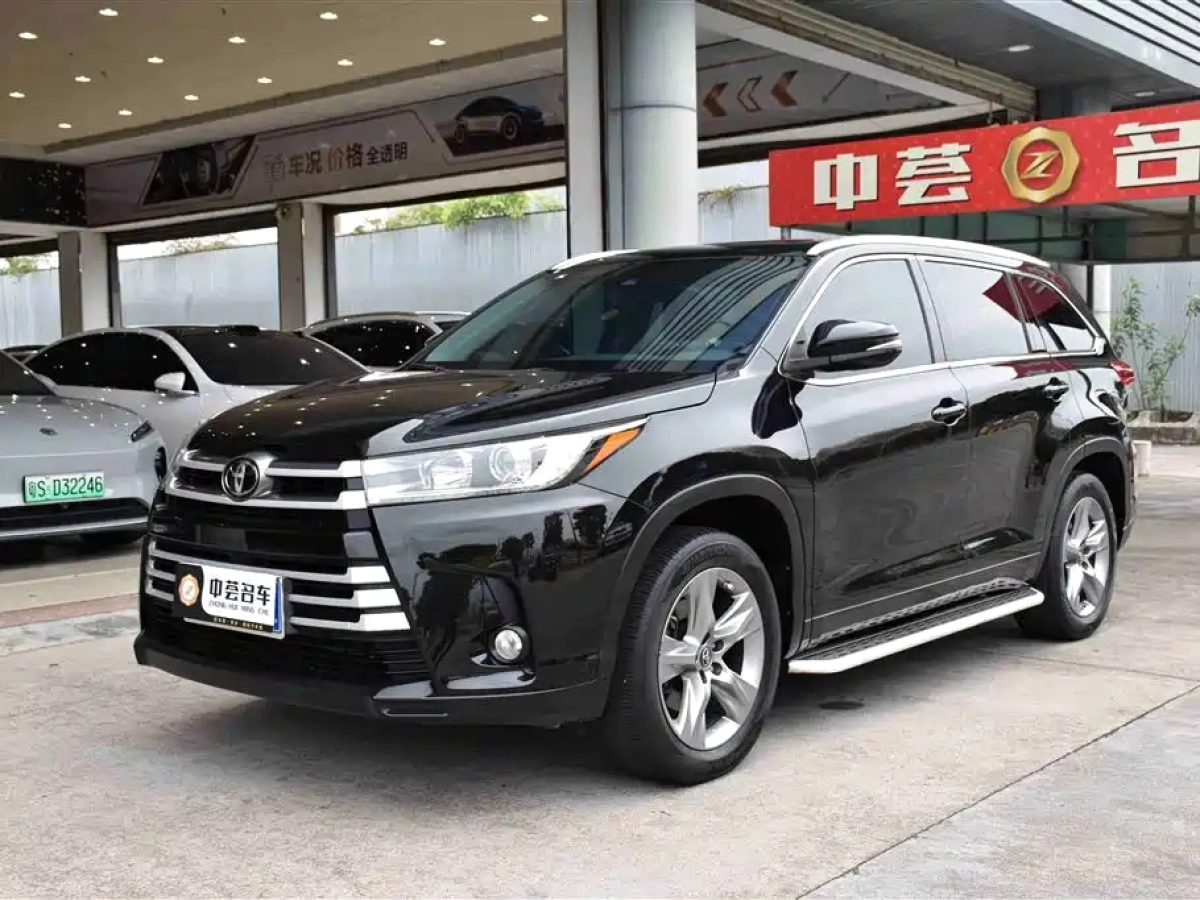 TOYOTA HIGHLANDER  2021