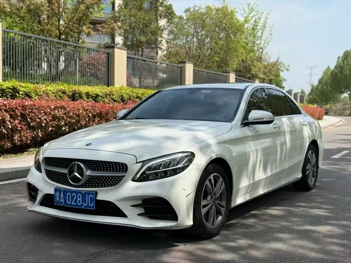 MERCEDES-BENZ C-CLASS  2020