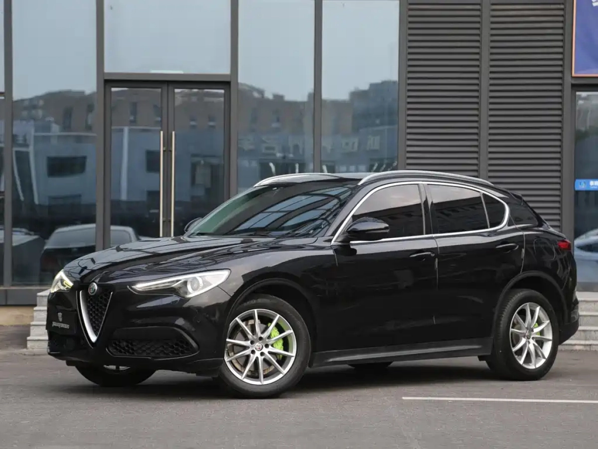 ALFAROMEO STELVIO  2019