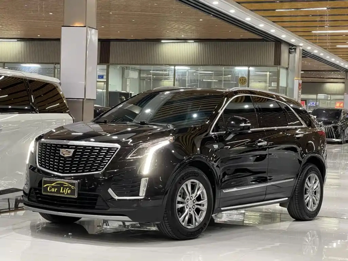 CADILLAC XT5  2021