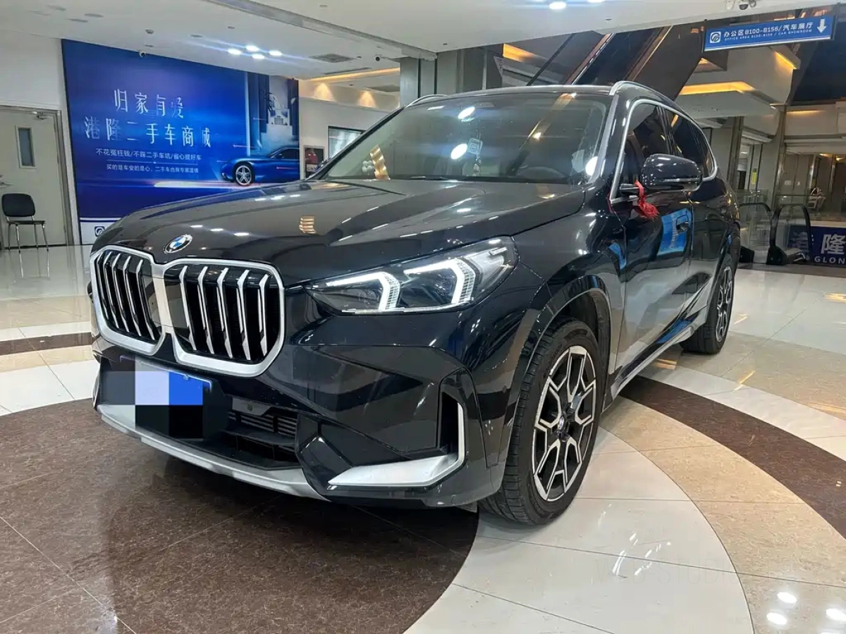 BMW X1  2025