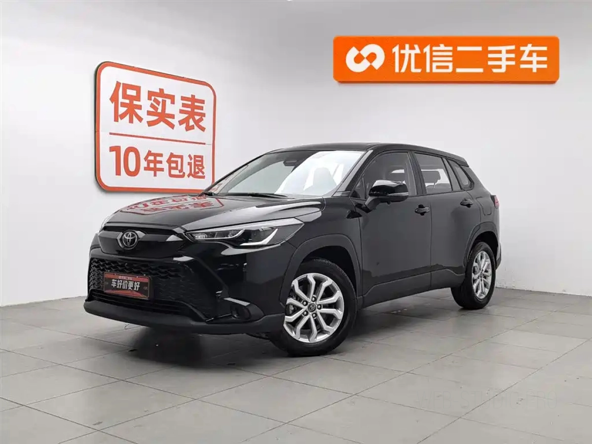 TOYOTA COROLLA CROSS  2024