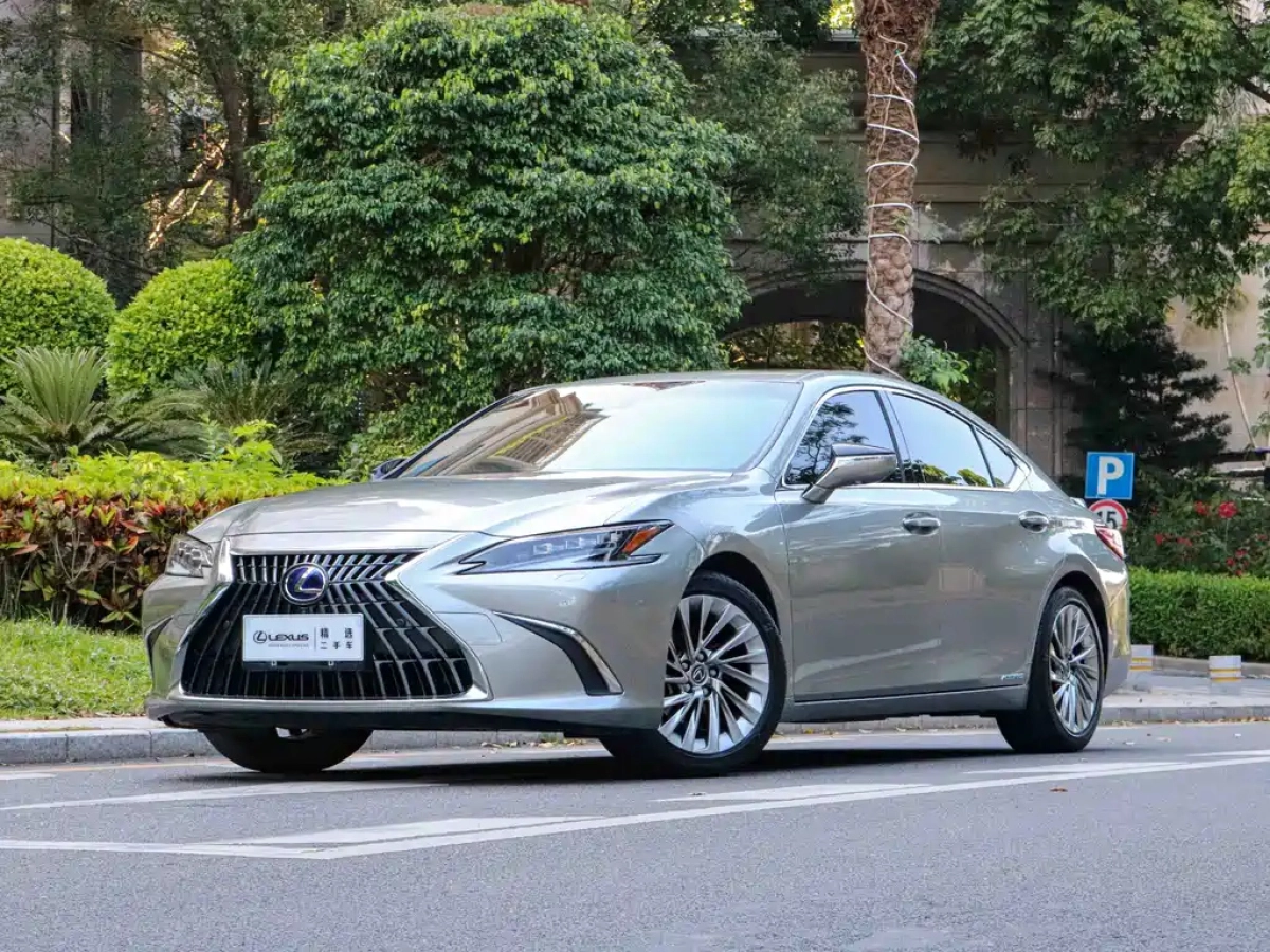 LEXUS ES  2022
