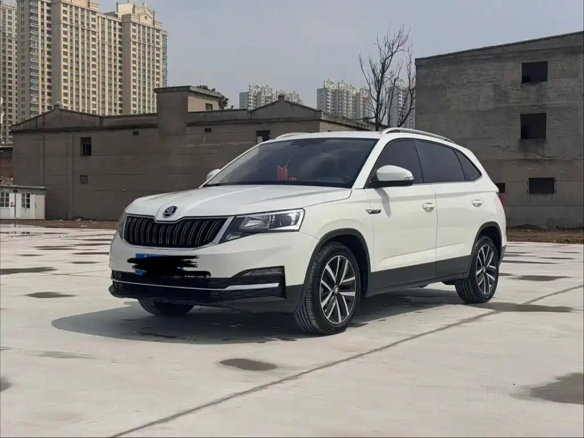 SKODA KAMIQ  2023