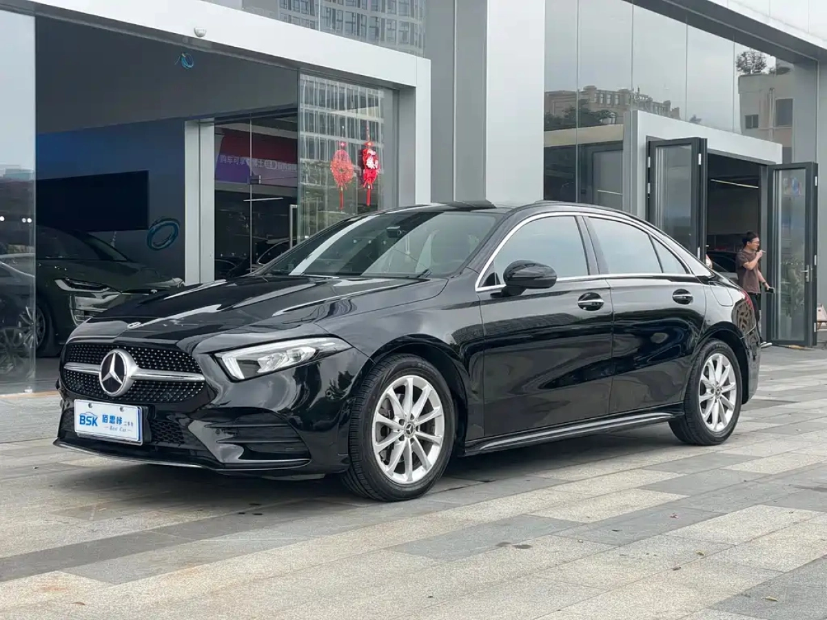 MERCEDES-BENZ A-CLASS  2021
