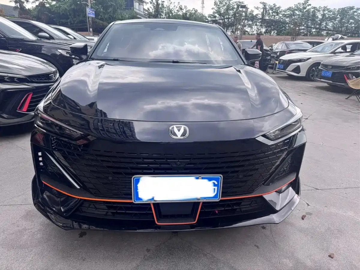 CHANGAN UNI-V