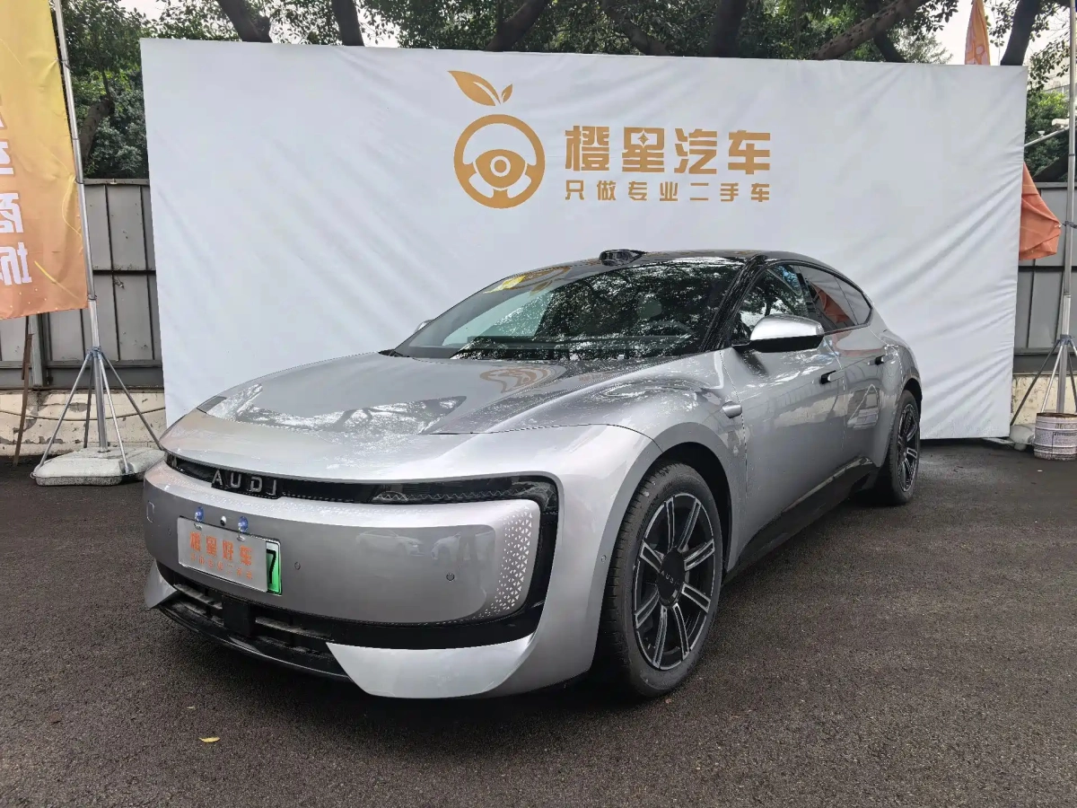 AUDI E5 SPORTBACK  2026