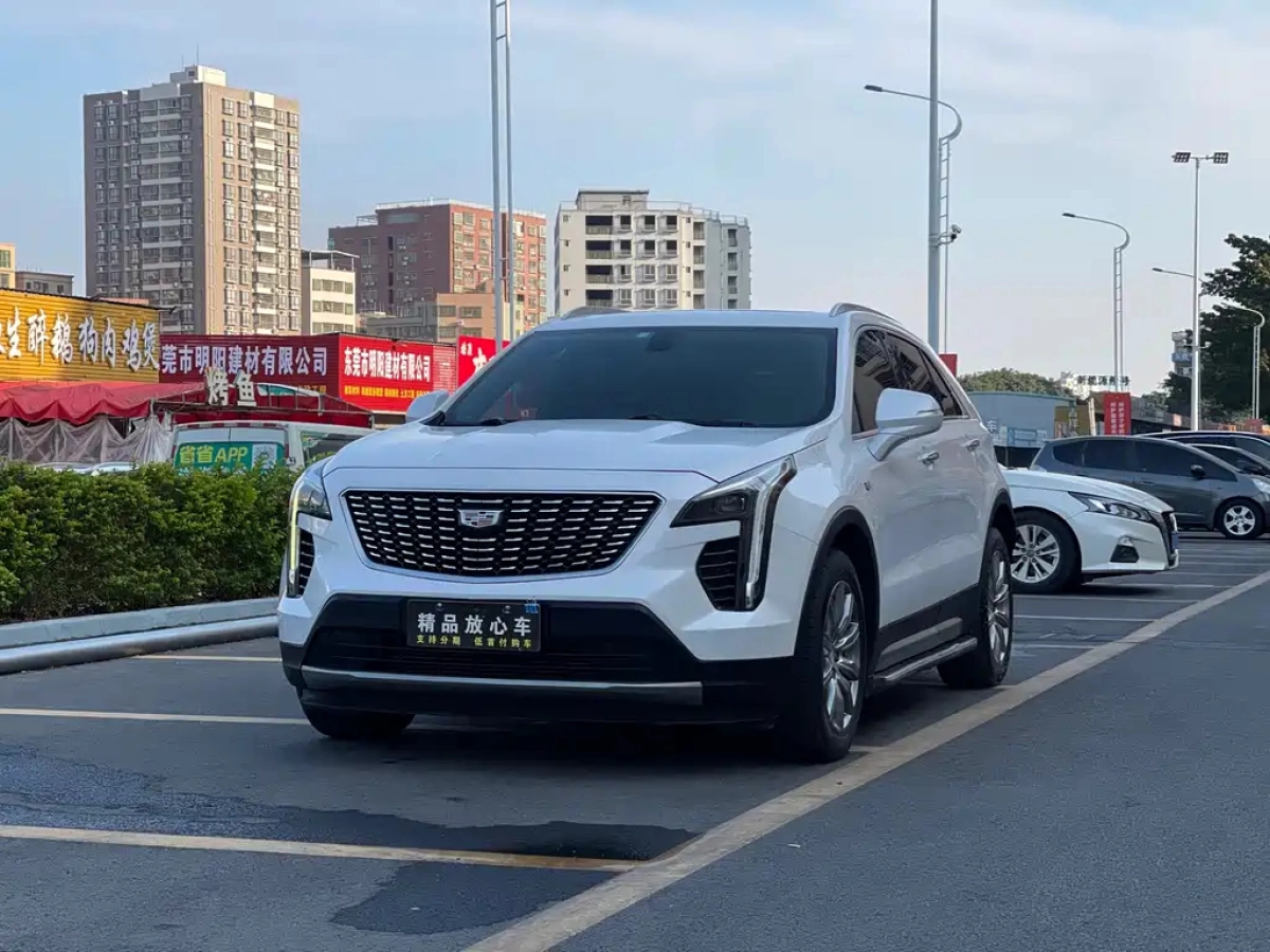 CADILLAC XT4  2020