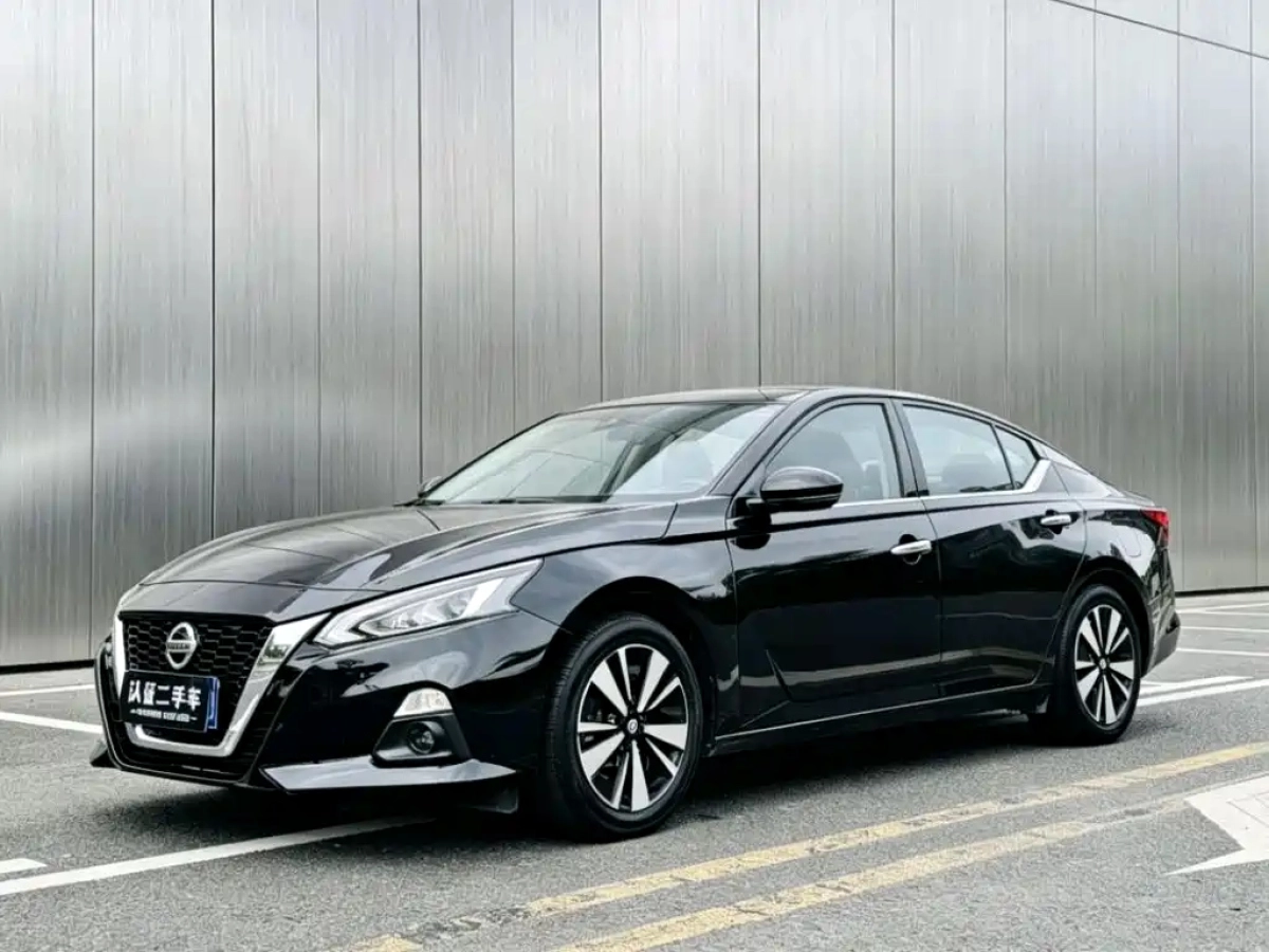 NISSAN TEANA