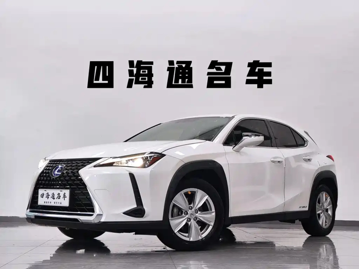 LEXUS UX  2019