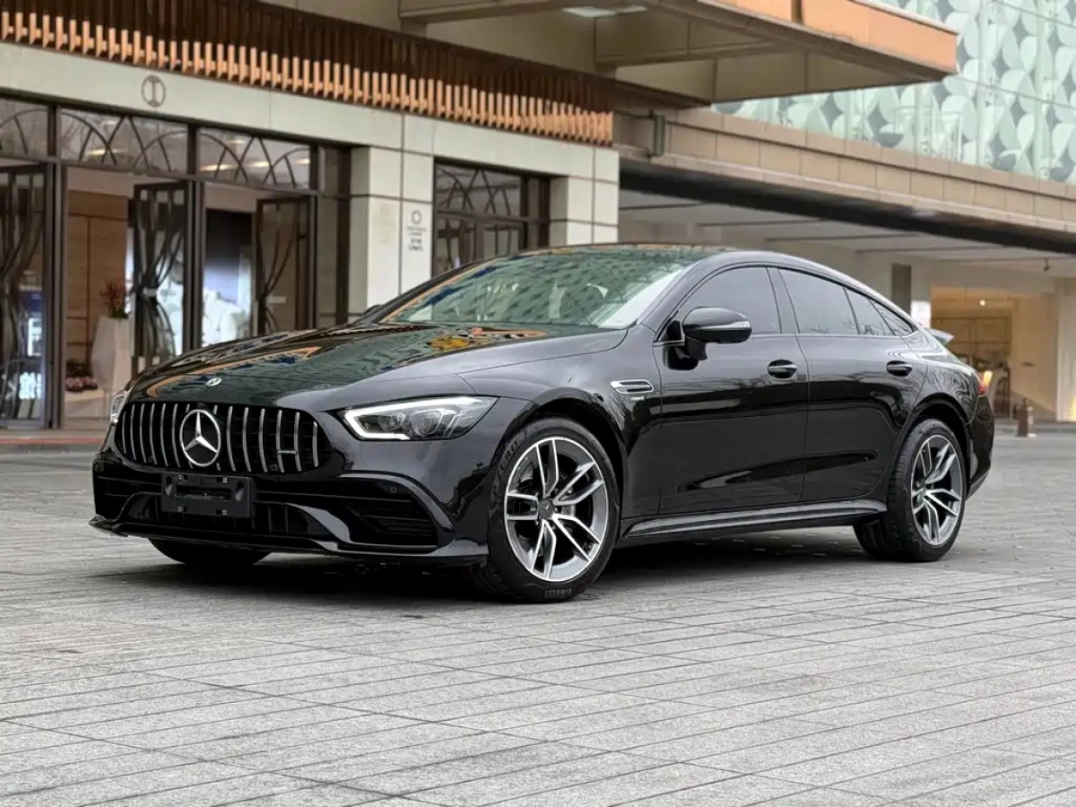 MERCEDES-BENZ AMG GT