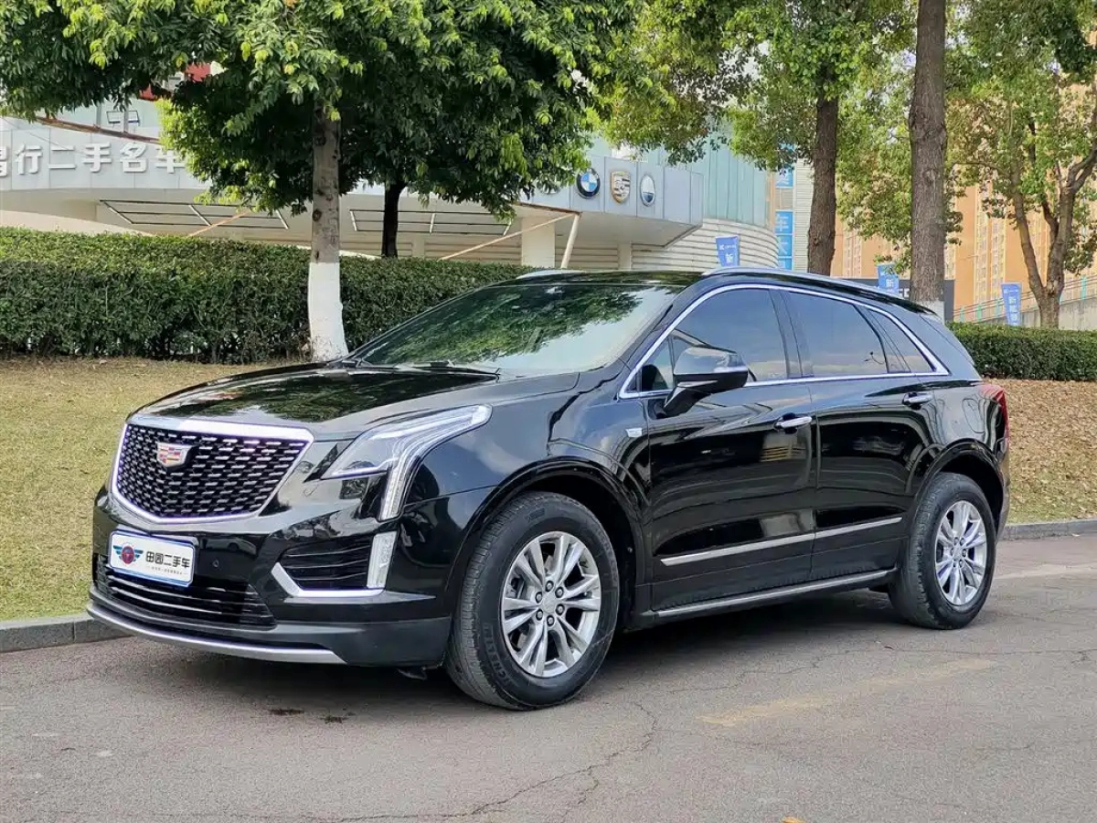 CADILLAC XT5