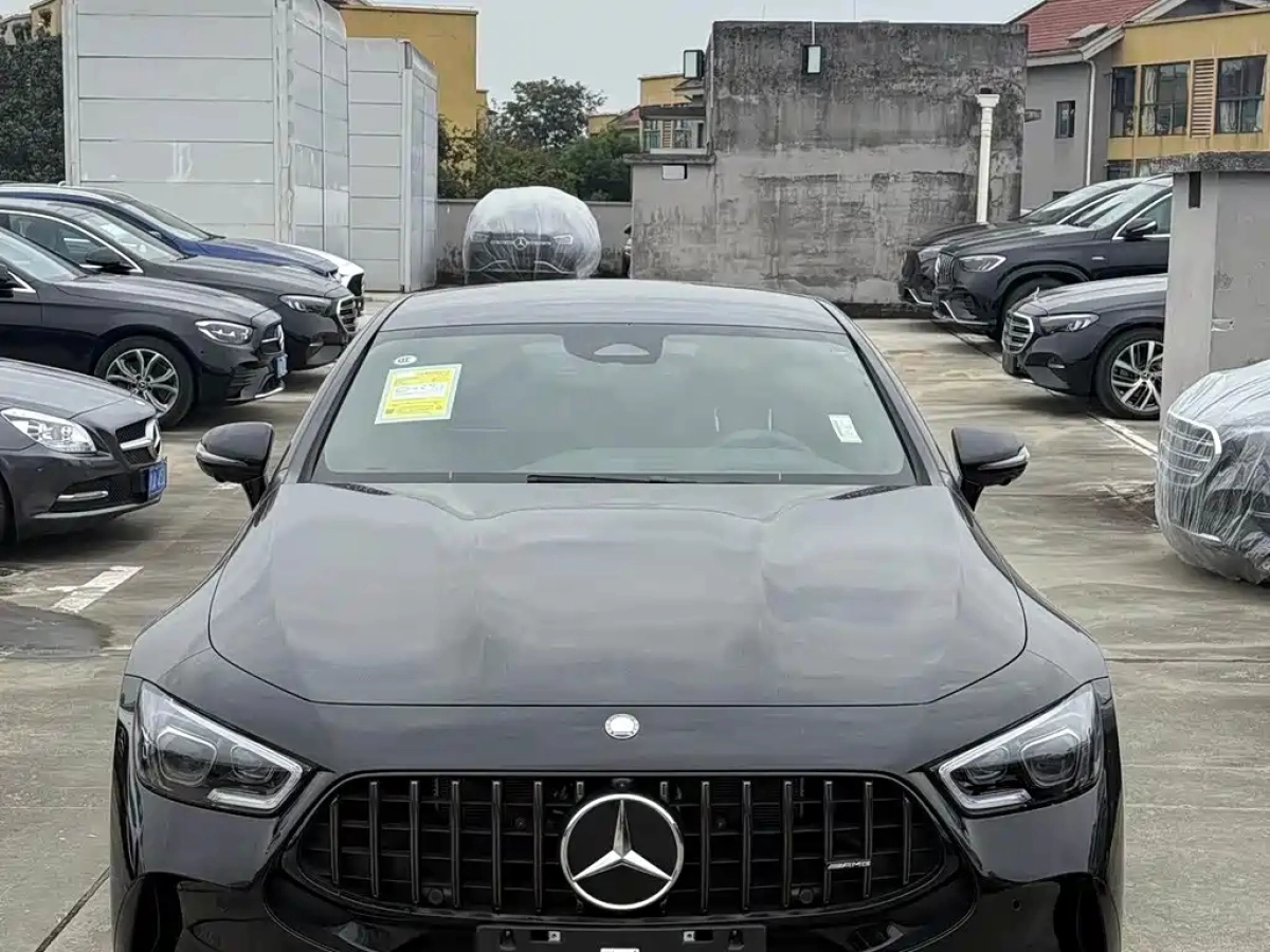 MERCEDES-BENZ AMG GT