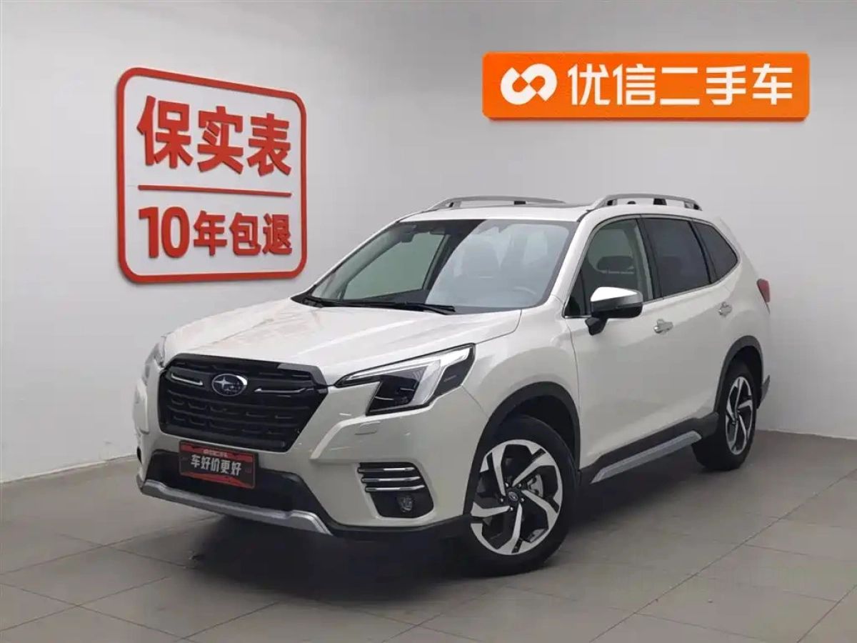SUBARU FORESTER  2024