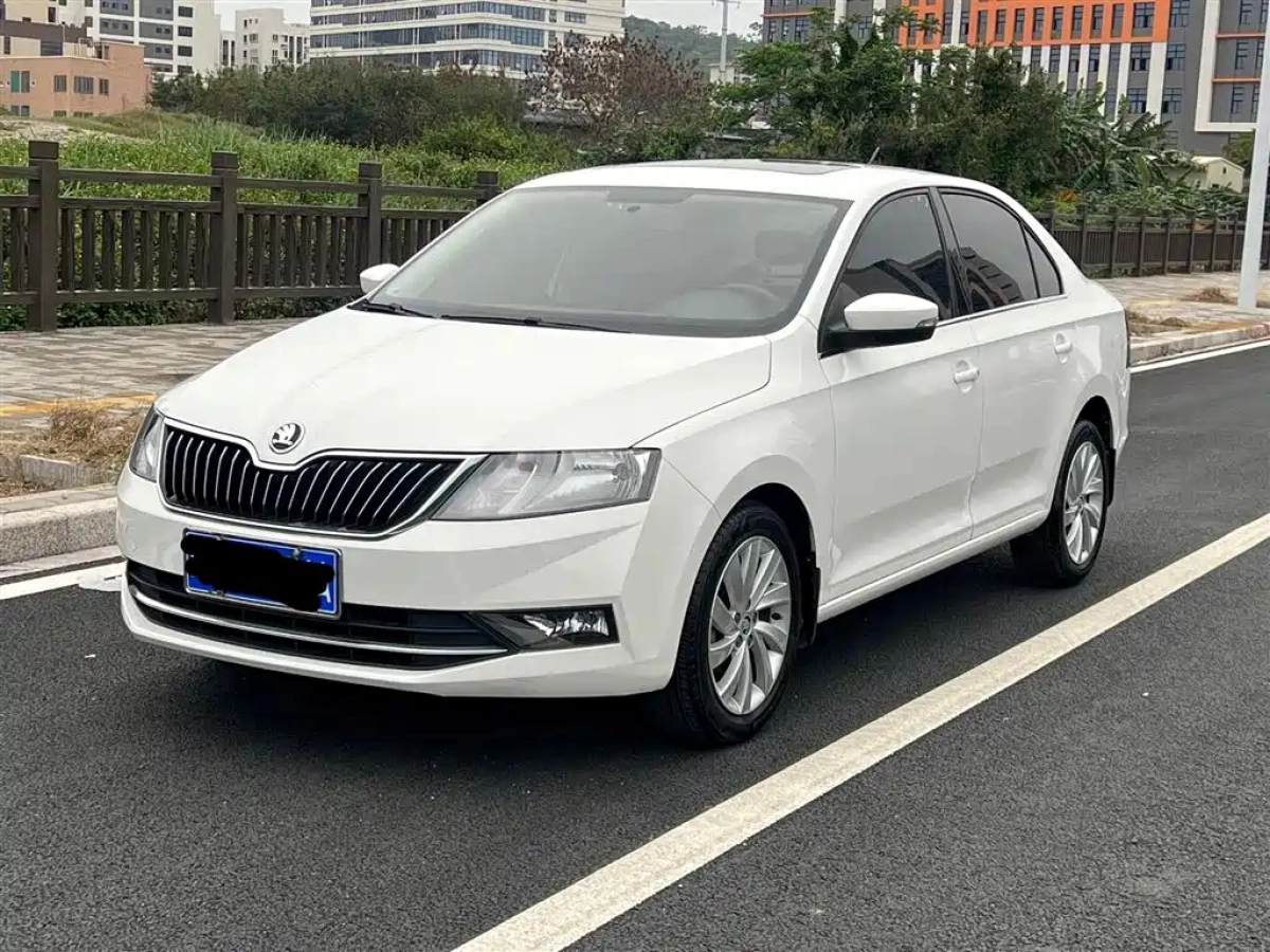 SKODA RAPID  2019