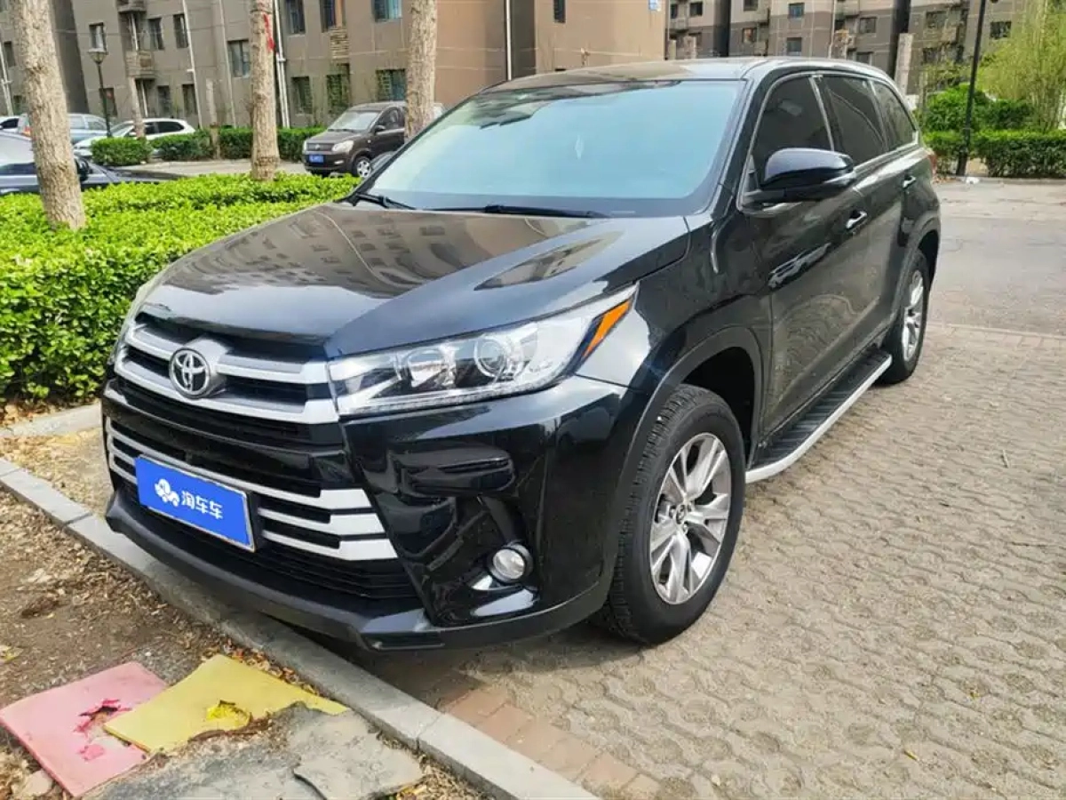 TOYOTA HIGHLANDER  2021