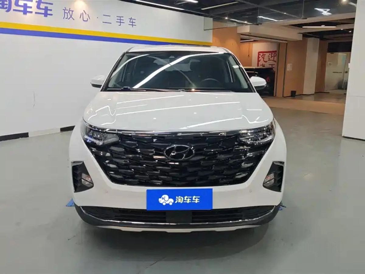 HYUNDAI CUSTO