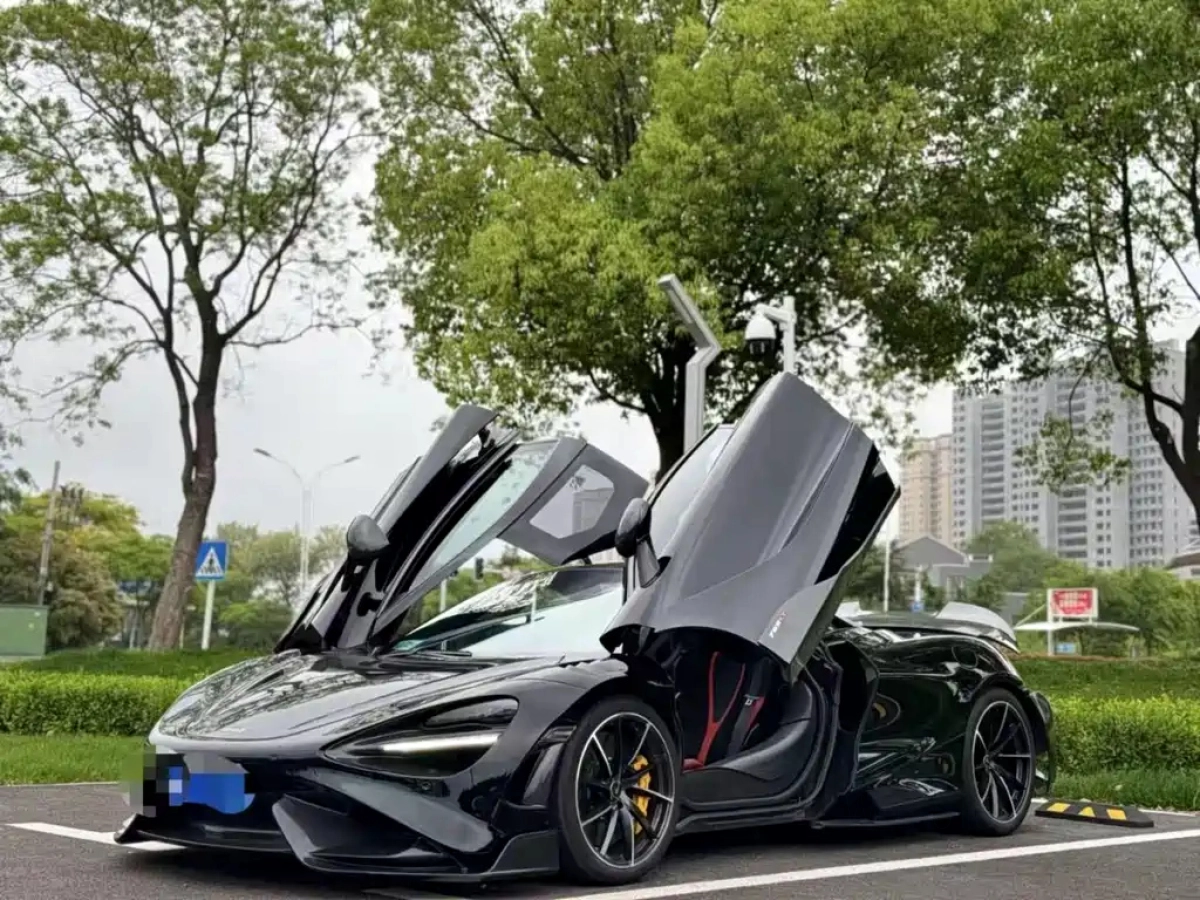 MCLAREN 720S  2019