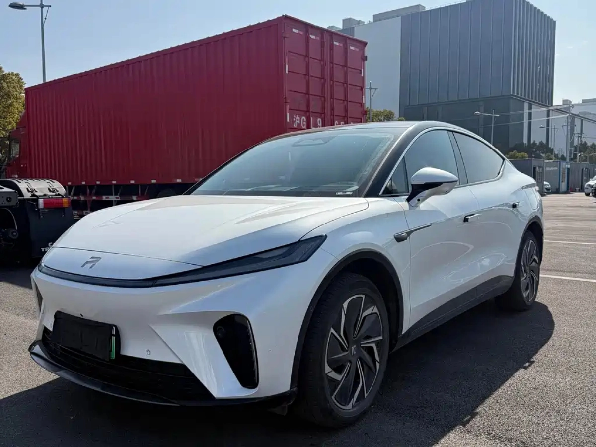 RISING AUTO R7  2024