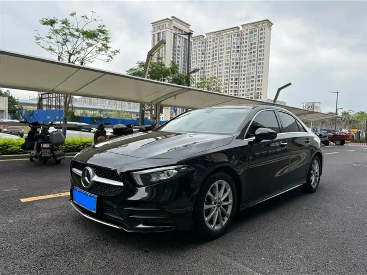 MERCEDES-BENZ A-CLASS  2019