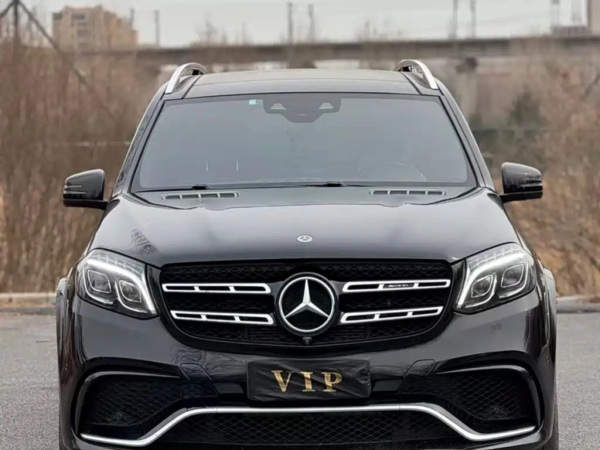 MERCEDES-BENZ GLS AMG