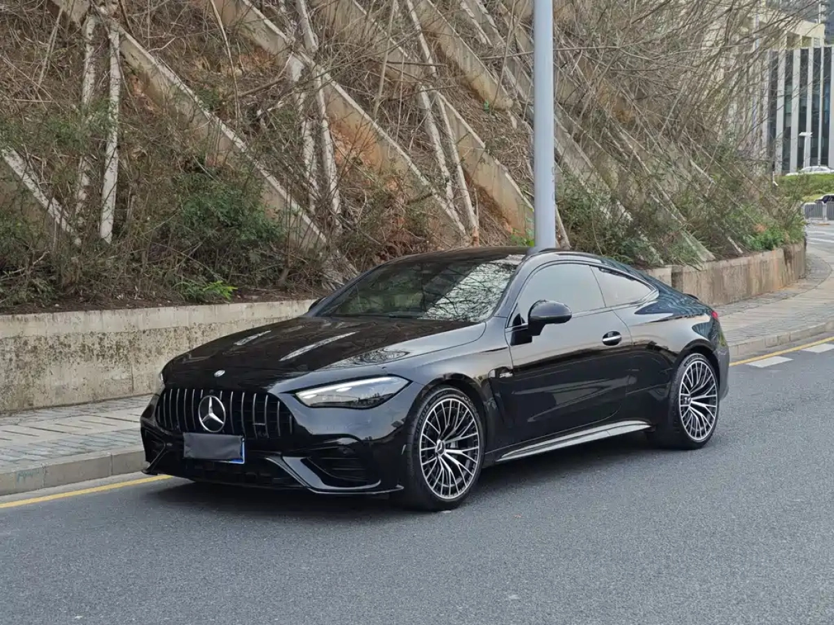 MERCEDES-BENZ CLE AMG  2025