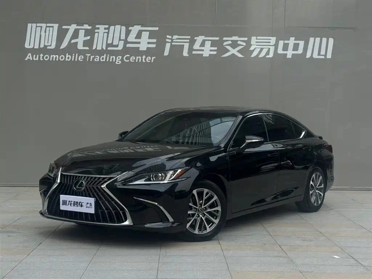 LEXUS ES  2024