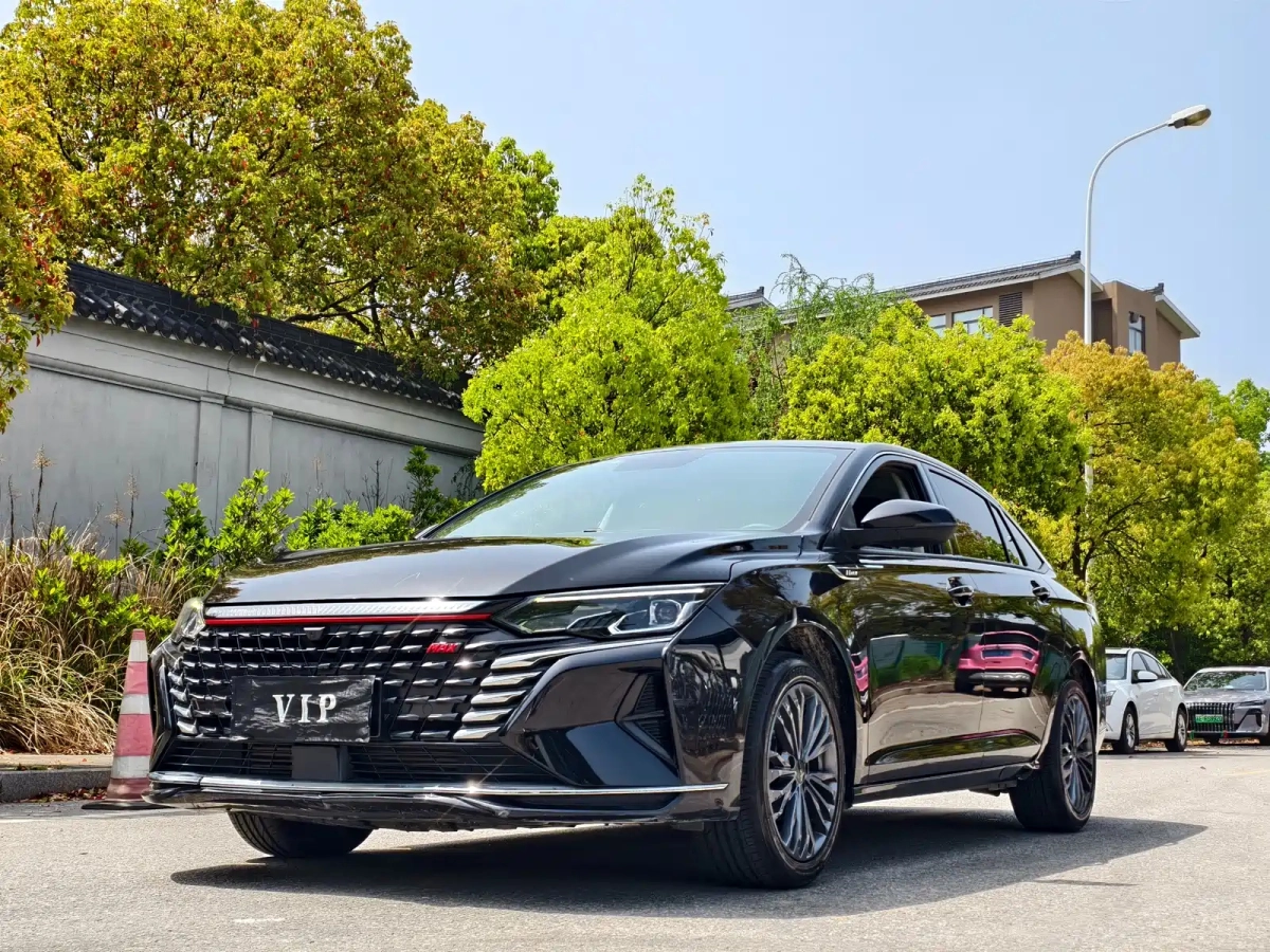 DONGFENG AEOLUS YIXUAN MAX  2022