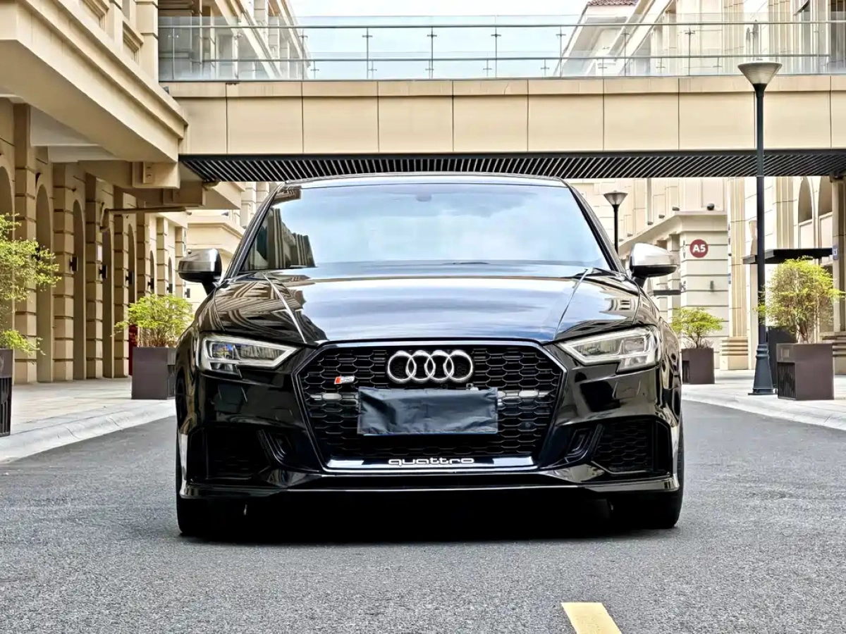 AUDI S3  2019