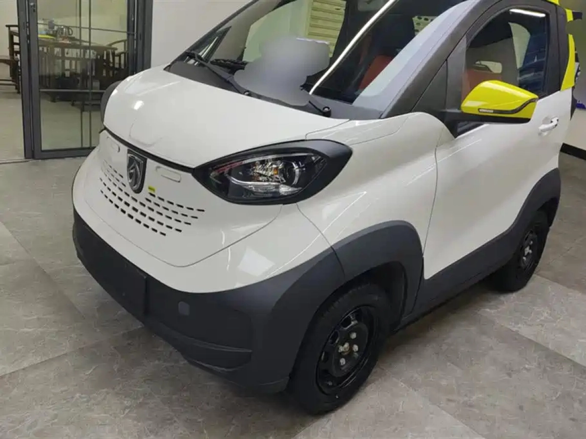 BAOJUN E100  2020