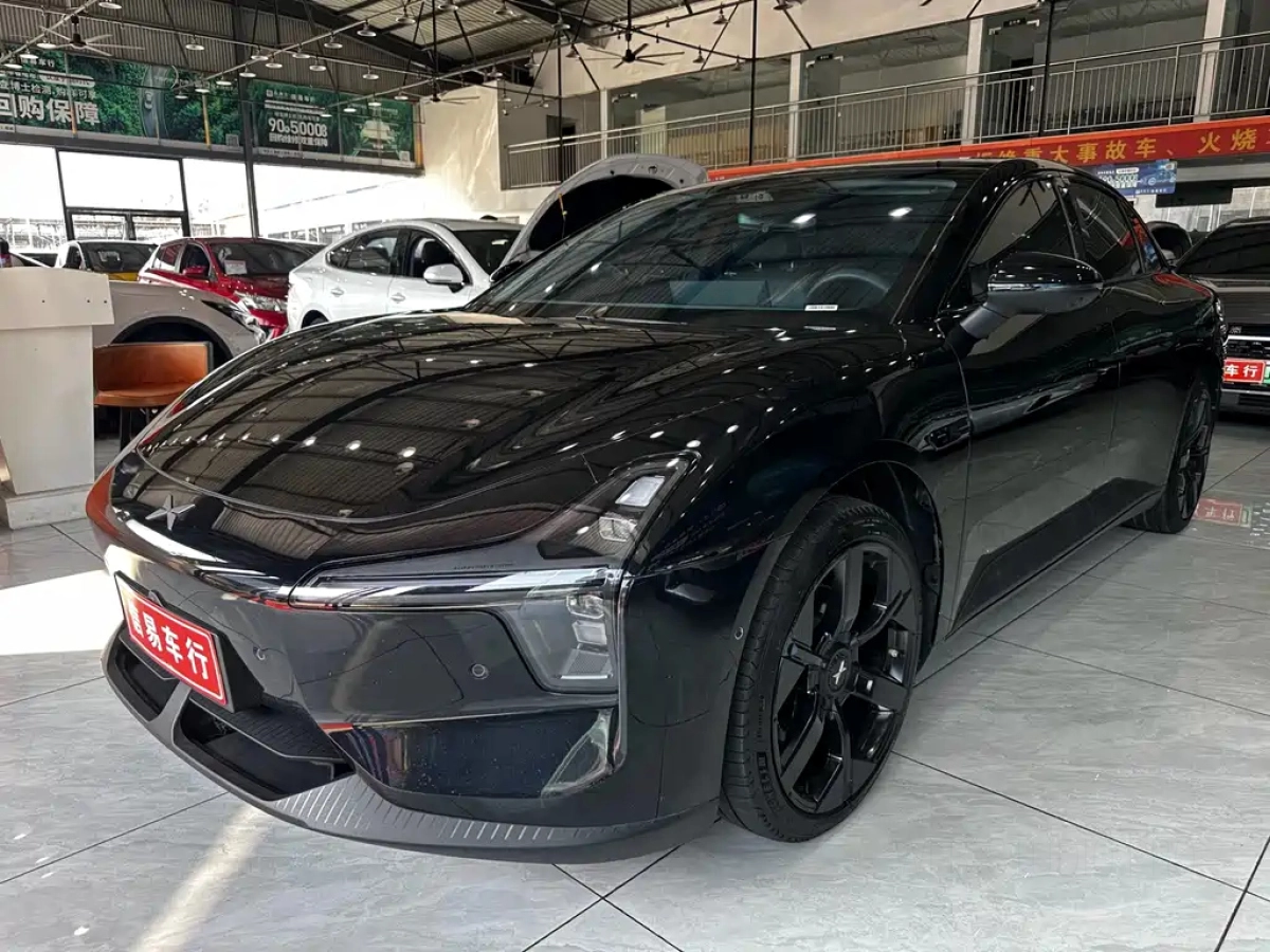 XPENG MONA M03  2025