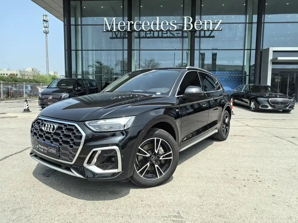 AUDI Q5L  2025